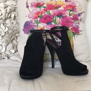 Gucci Slingback Heels